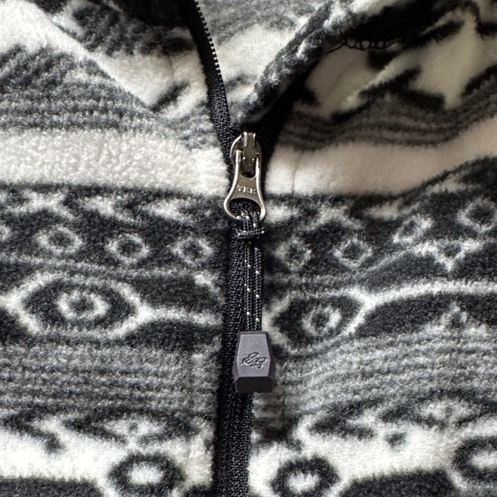 Black and White Patterned Pullover - image 3